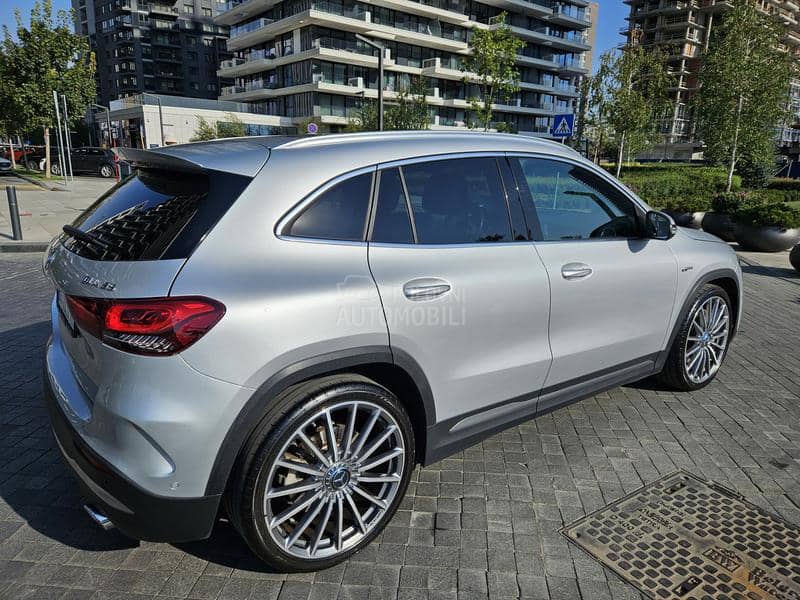 Mercedes Benz GLA 35 AMG TURBO 4Matic