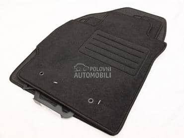 Petex tepih patosnice za Toyota Auris od 2010. do 2012. god.