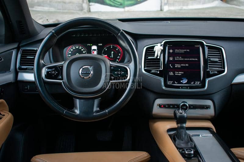 Volvo XC90 D5