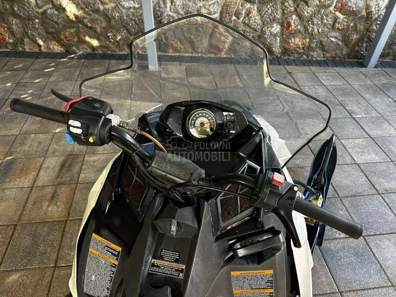 Polaris indy 550 lxt