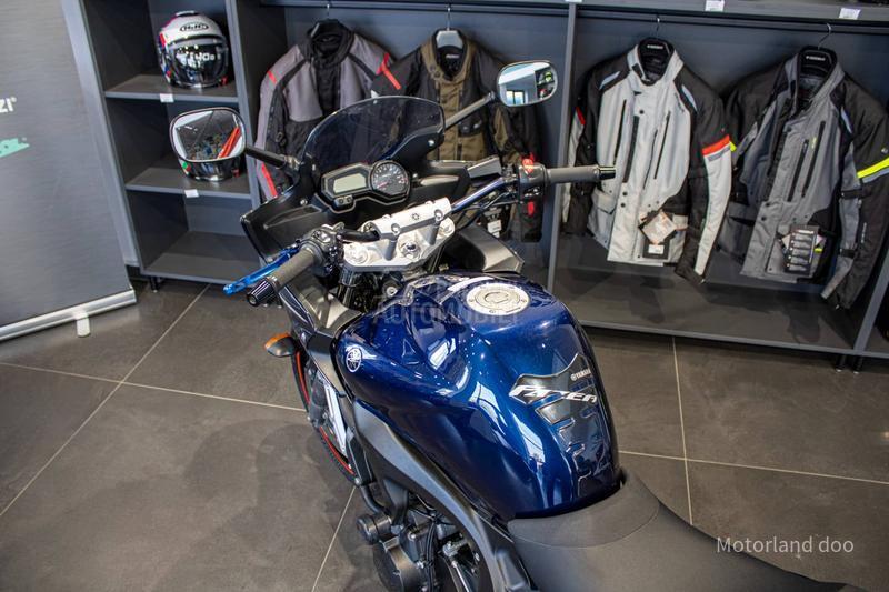 Yamaha FAZER  600 FZ6 S2