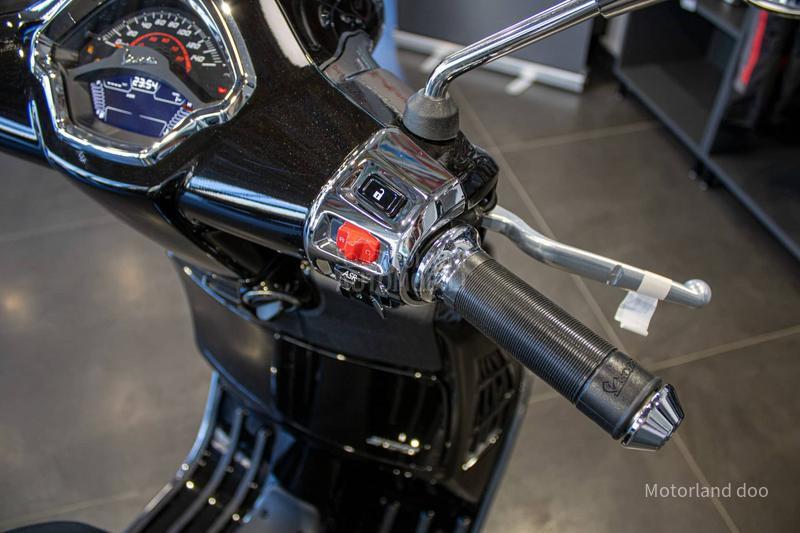 Vespa GTS 300 Super