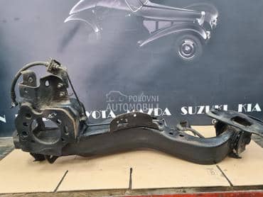 rame viljuska zadnja desna za Nissan Qashqai, Qashqai + 2 od 2007. do 2013. god.