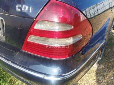 Desni stop klasik E klasa 211 za Mercedes Benz E 200, E 220, E 230 ...