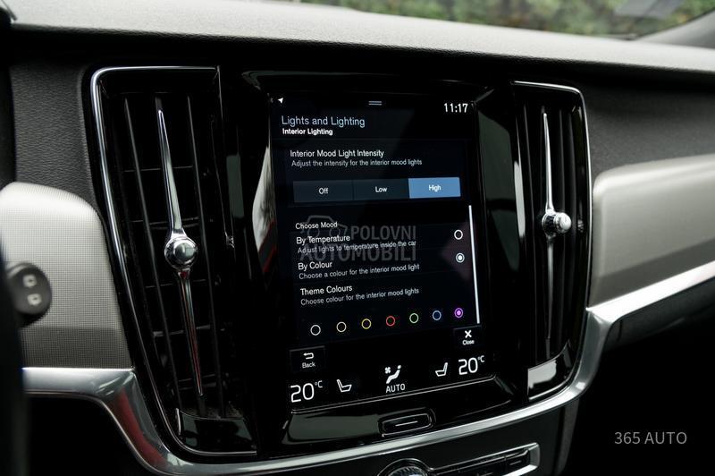 Volvo V90 Cross Country B5/AWD/RESTYLE