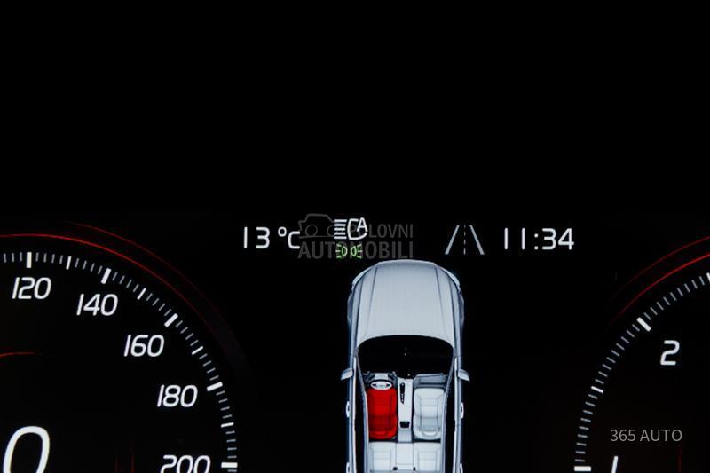 Volvo V90 Cross Country B5/AWD/RESTYLE