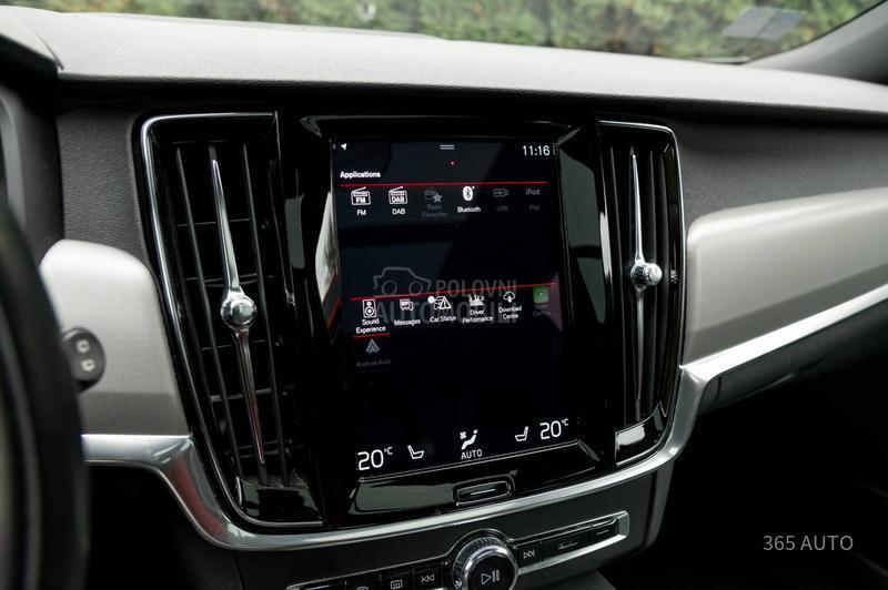 Volvo V90 Cross Country B5/AWD/RESTYLE