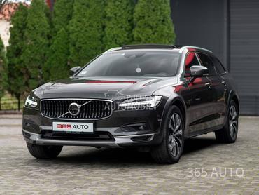 Volvo V90 Cross Country B5/AWD/RESTYLE
