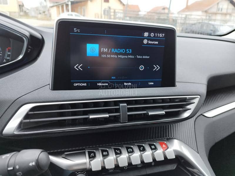 Peugeot 3008 1.5 BLUEHDI