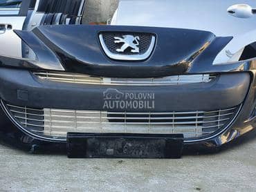 Prednji branik za Peugeot 308