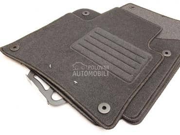 Petex tepih patosnice za Volkswagen Touareg od 2010. do 2017. god.