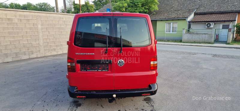 Volkswagen Transporter T5 2.5tdi long