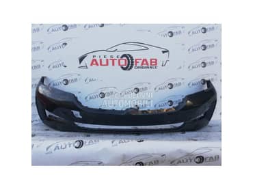 Prednji branik G30 G31 LCi za BMW 518, 520, 523 ... od 2020. do 2025. god.