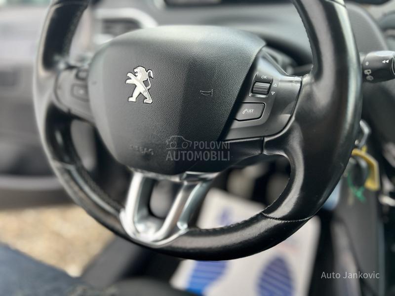 Peugeot 2008 1.6  HDI