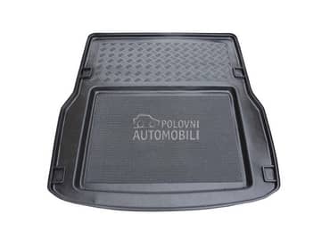 Kadica za gepek D3 tip 1 za Audi A8 od 2002. do 2009. god.