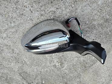 Retrovizor za Peugeot 208
