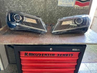 Farovi za Škoda Superb