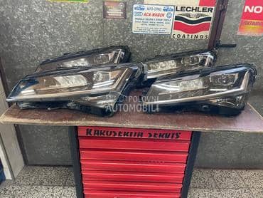 Levi far za Škoda Superb