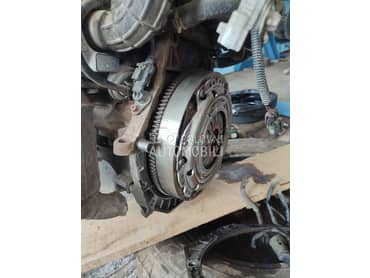 plivajuci zamajac za Suzuki Ignis od 2004. do 2007. god.