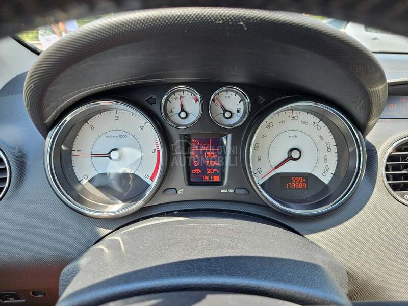 Peugeot 308 CC  1.6 e-HDI