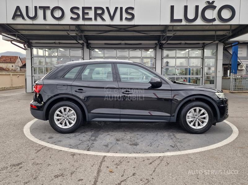 Audi Q5 2.0TDI/Buisnes/MY21