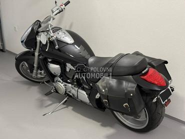Suzuki Intruder 1800  M1800R