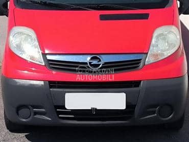 Branik prednji za Opel Vivaro