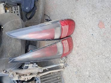 stop lampe za Renault Laguna od 1992. do 2000. god.