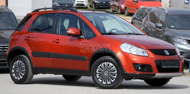 Suzuki SX4 1.6/4x4/NAV/T0P/CH