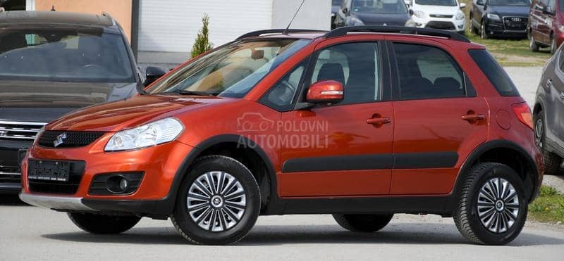 Suzuki SX4 1.6/4x4/NAV/T0P/CH