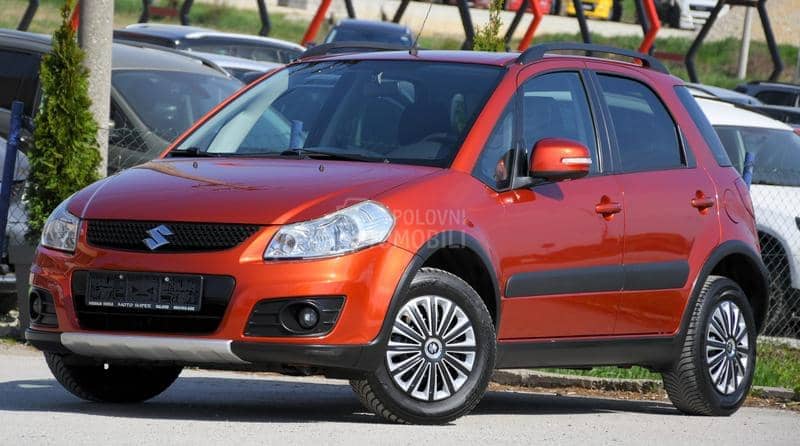 Suzuki SX4 1.6/4x4/NAV/T0P/CH