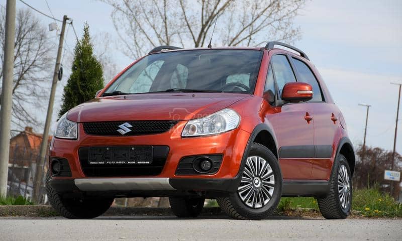 Suzuki SX4 1.6/4x4/NAV/T0P/CH