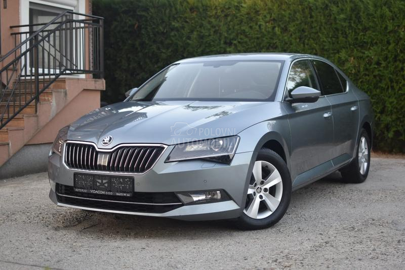 Škoda Superb 1.6TDI/DSG/NOV