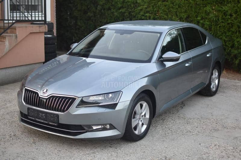 Škoda Superb 1.6TDI/DSG/NOV