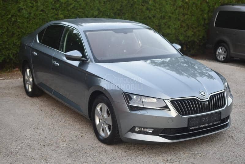 Škoda Superb 1.6TDI/DSG/NOV