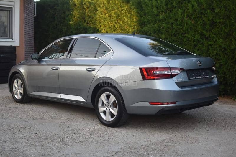 Škoda Superb 1.6TDI/DSG/NOV