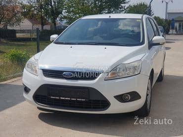 Ford Focus 1.6i CH