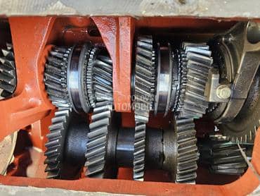 Massey Ferguson  6100 serija