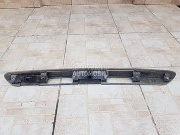 Lajsna na gepek vratima za Peugeot 207