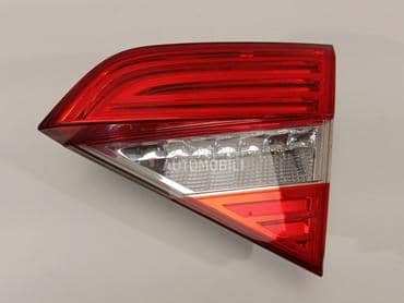 Stop svetlo gepeka desno za Škoda Superb od 2012. do 2015. god.