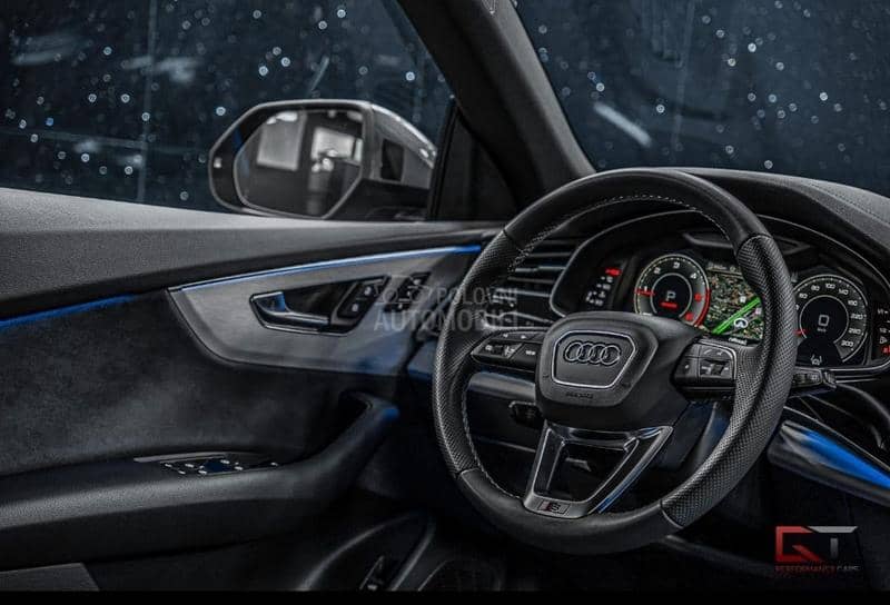 Audi Q8 pano/360/laser/rs