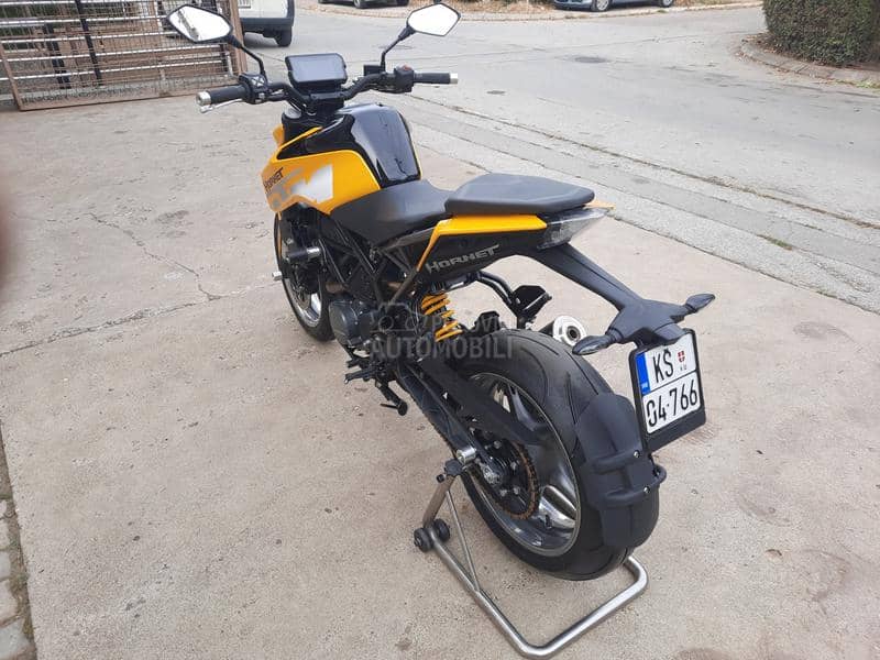 KTM duke 125
