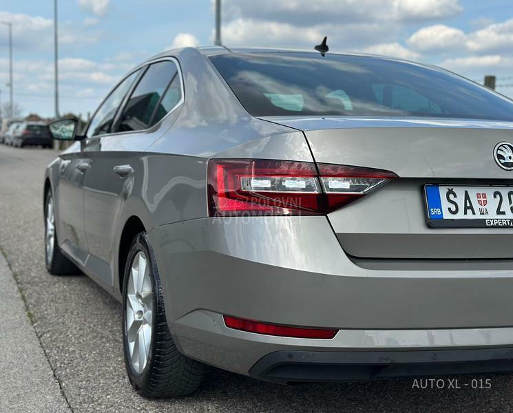 Škoda Superb 1.6TDI / DSG / F.ULL