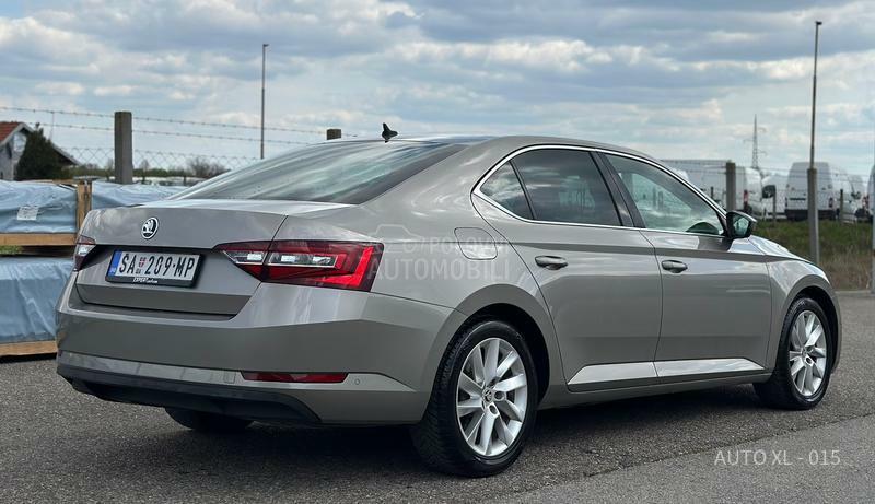 Škoda Superb 1.6TDI / DSG / F.ULL