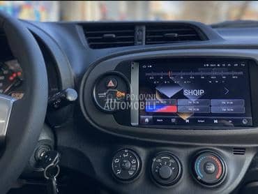 Multimedija za auto za Toyota Yaris