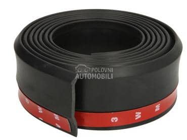 Samolepljiva traka za branik 2.5 metara  