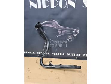 ulivna cev rezervoara za Nissan Qashqai od 2014. do 2021. god.