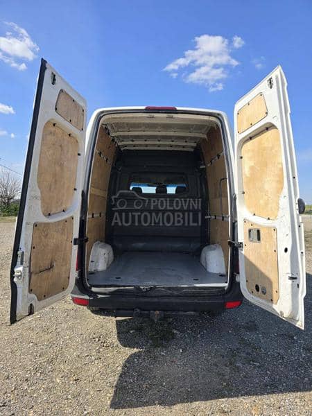 Volkswagen Crafter TERETNI 6 SEDISTA