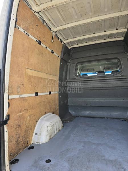 Volkswagen Crafter TERETNI 6 SEDISTA