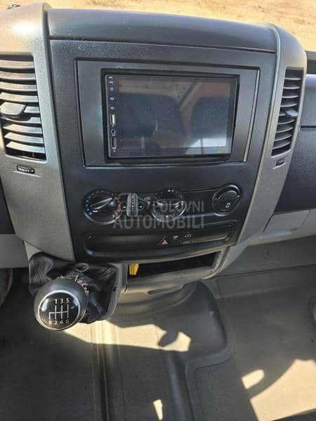 Volkswagen Crafter TERETNI 6 SEDISTA
